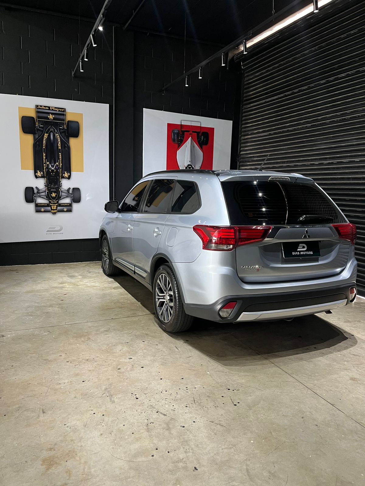 2016 OUTLANDER 2.0