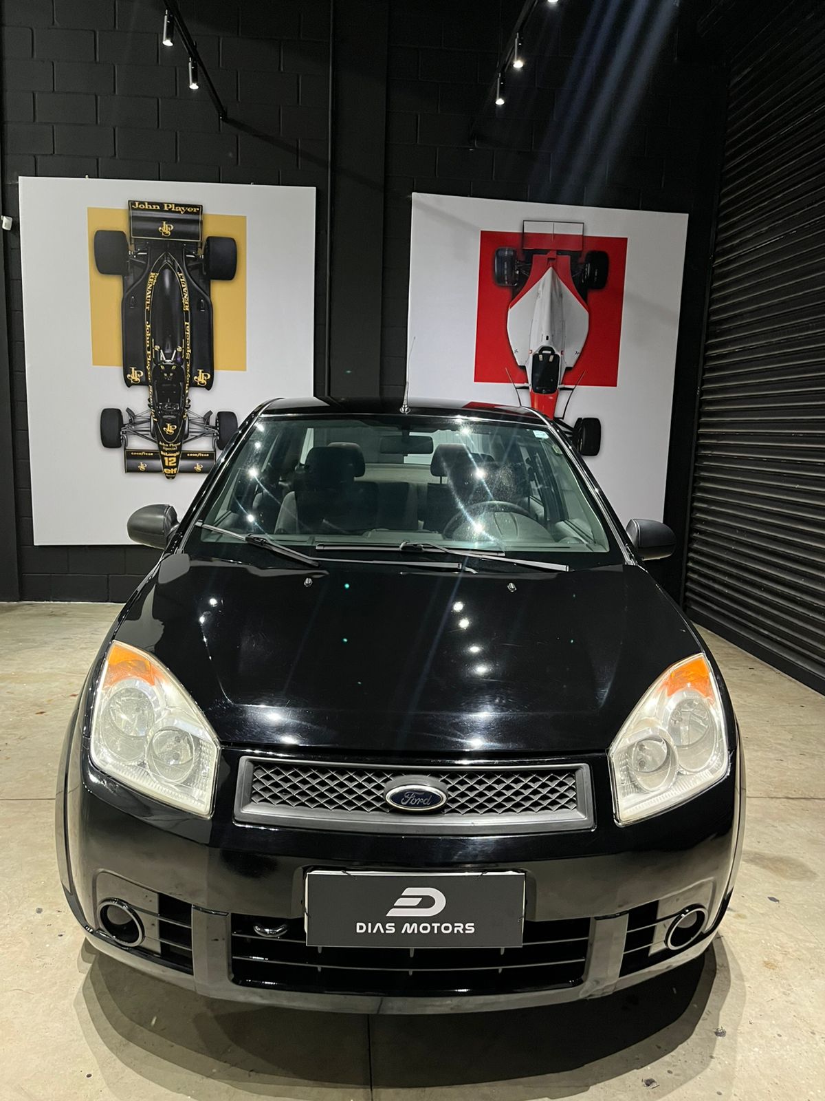 2010 FIESTA SEDAN 1.6