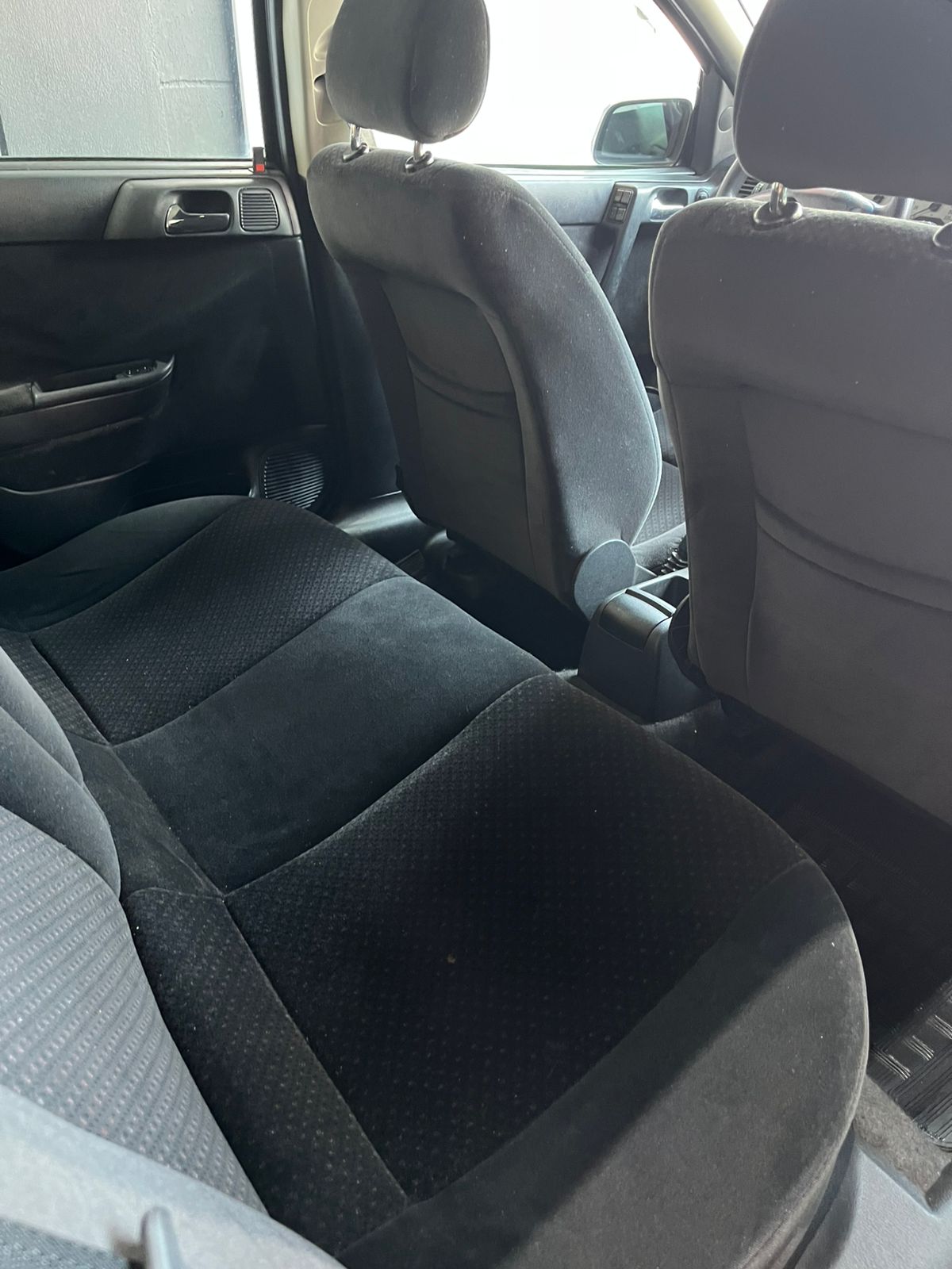 2011 ASTRA HATCH ADVANTAGE 2.0