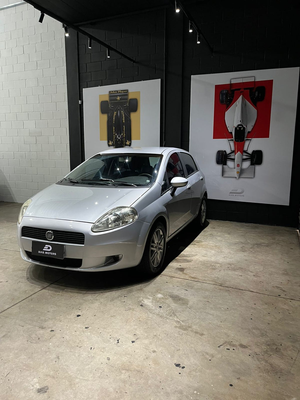2011 PUNTO ESSENCE 1.8