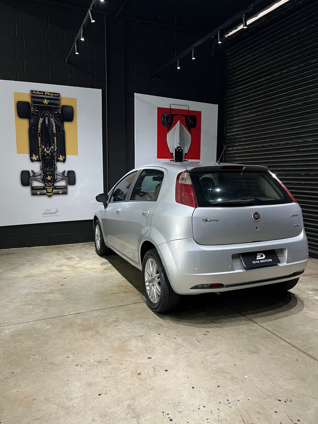 2011 PUNTO ESSENCE 1.8